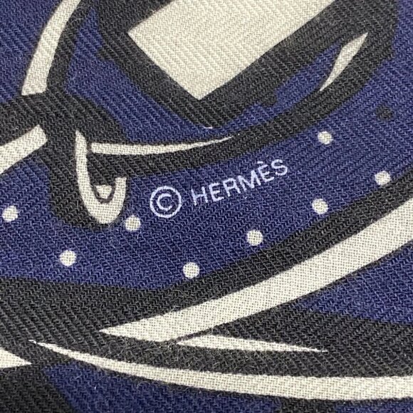 HERMES Chale Carres Navy Black White Cashmere Silk - Scarf - Picture 2 of 7